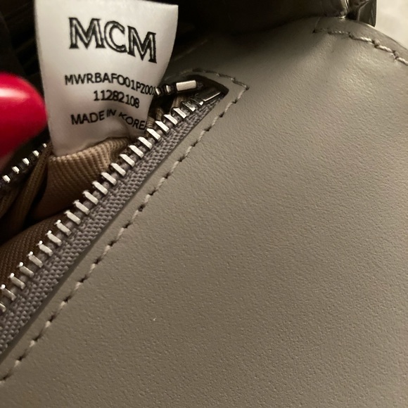 👛SOLD👛GORGEOUS MCM Soft Pink Visetos MILLIE Purse~NWT - Picture 7 of 15